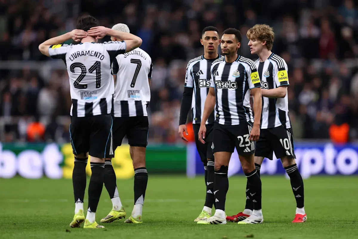 เงาสลัวที่ St. James’ Park: เมื่อพายุจากชายฝั่ง Brighton บุกมาซ้ำเติมรอยร้าวของ Newcastle United