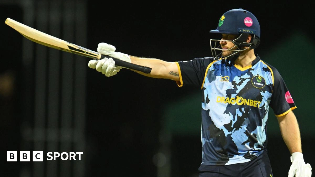 Glamorgan เฉือน Somerset สุดระทึก! ตีลูกสุดท้ายคว้าชัยในศึก Vitality Blast
