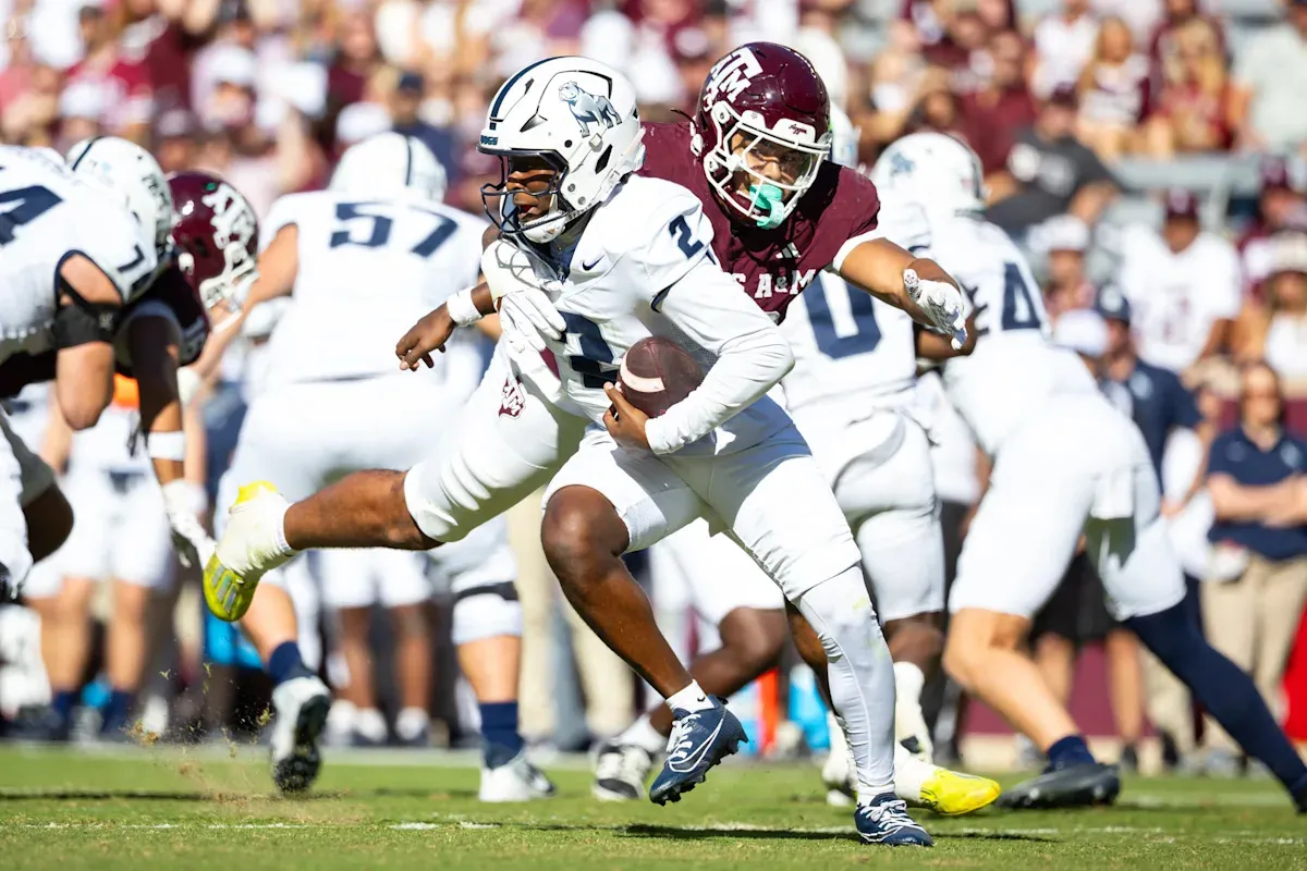 สถาปัตยกรรมแห่งการทำลายล้าง: เมื่อแนวรับของ Texas A&M กลายเป็น 'โจทย์ที่แก้ไม่ตก' ภายใต้เงื้อมมือของ Marco Jones