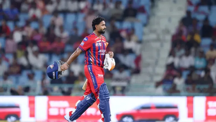 ใครรอด ใครร่วง? ส่องสถานการณ์โค้งสุดท้าย IPL 2026 ทีมไหนจ่อตกรอบ Playoff ก่อนใครเพื่อน!