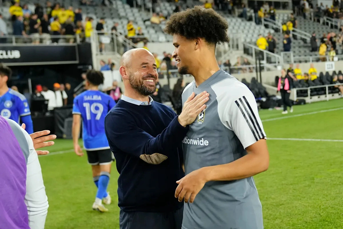ยามเมื่อกิ่งก้านผลัดใบในสวนแห่งฟุตบอล: ทำความรู้จัก Laurent Courtois ผู้ดูแลชั่วคราวคนใหม่ของ Columbus Crew