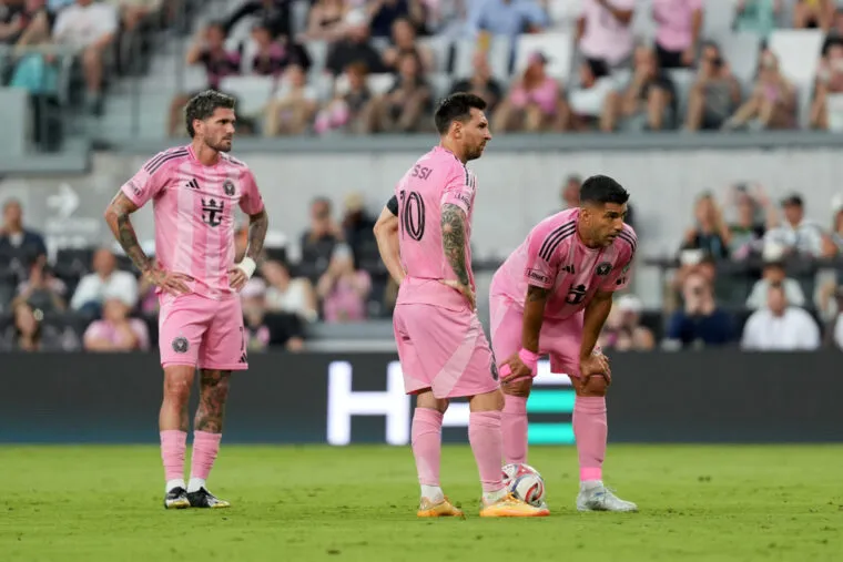 Messi และความล้มเหลวเชิงกลศาสตร์: Miami กับการพังทลายของระบบป้องกันใน Chase Stadium
