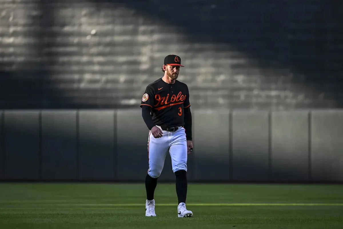 เสียงสะท้อนจากกระจกเงา: Taylor Ward กับความจริงอันขมขื่นของ Baltimore Orioles