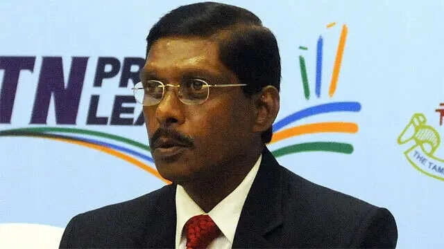 ‘เผาเสร็จก็มาทำงานซะ!’ Laxman Sivaramakrishnan แฉยับเบื้องหลังไมค์ที่ขมยิ่งกว่ายาหม้อ