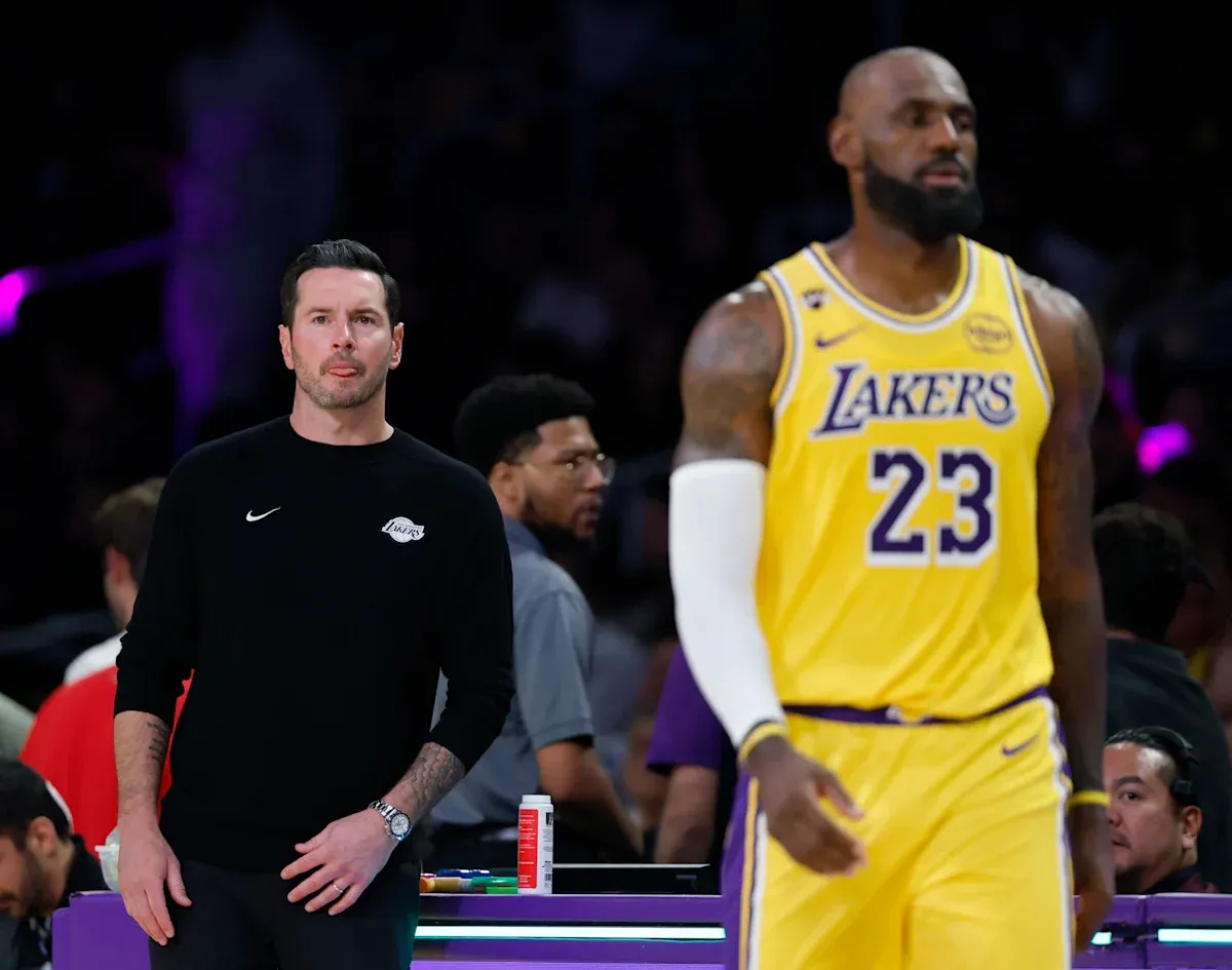 เสียงกระซิบจากเงามืด: JJ Redick แฉทฤษฎีสมคบคิด 'นกหวีดสีเลือด' ที่ LeBron James ต้องเผชิญ