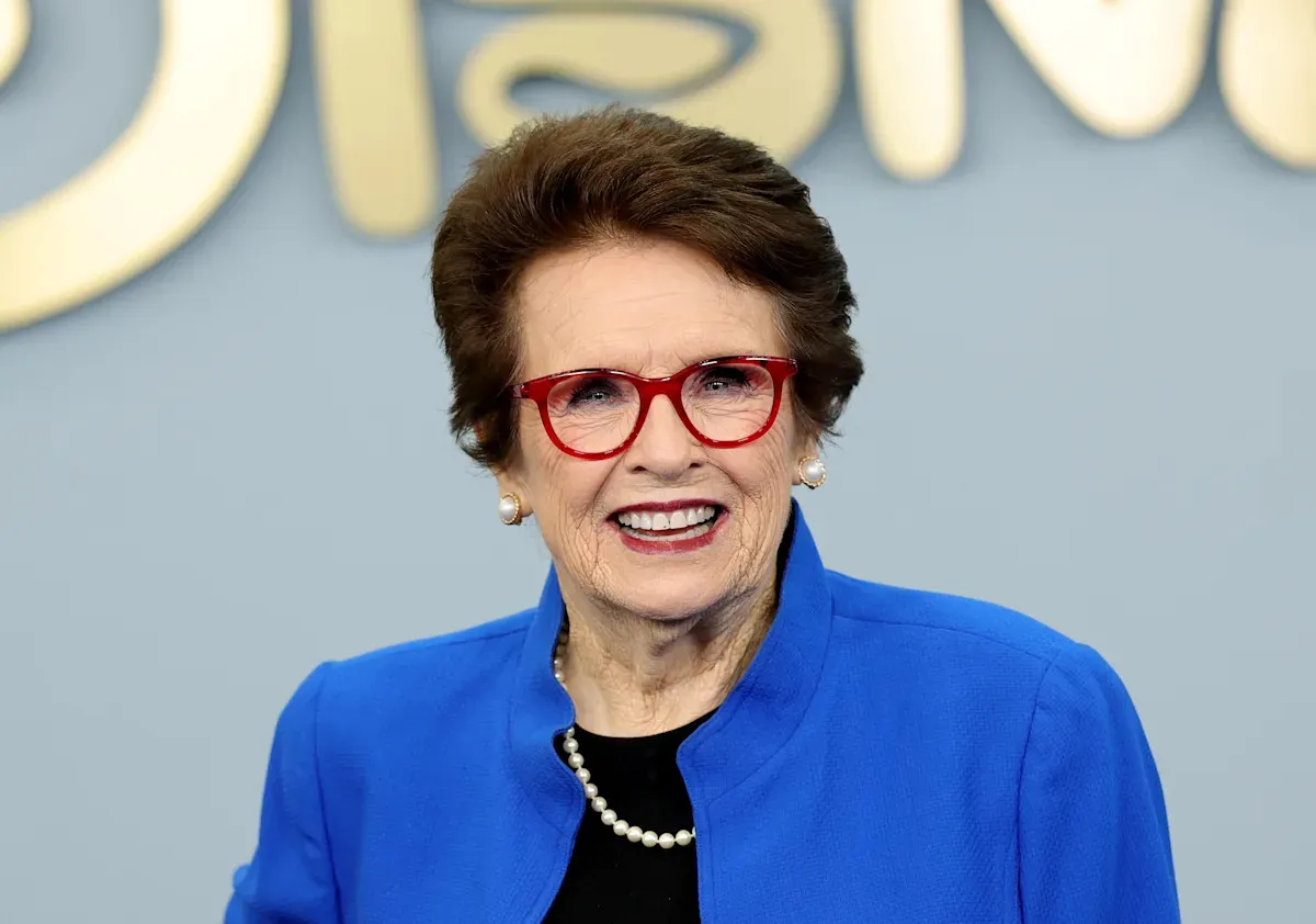 ชัยชนะครั้งสุดท้ายบนสังเวียนกระดาษ: Billie Jean King ในวัย 82 กับปริญญาที่รอคอยมาหกทศวรรษ