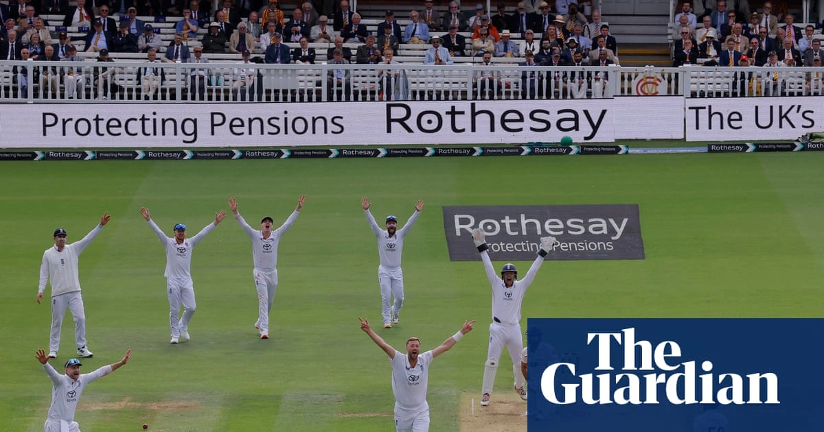 Ollie Robinson นำทัพ England คว้าชัยเหนือ Pakistan พร้อมสถิติสุดทึ่งที่ Lord’s