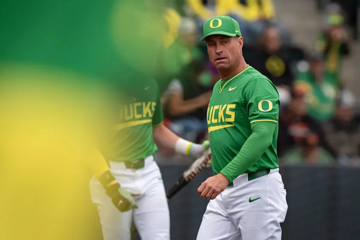 วิเคราะห์การบริหารความเสี่ยง: Oregon Ducks ยกเลิกซีรีส์กับ Grand Canyon เพื่อรักษาดัชนี RPI