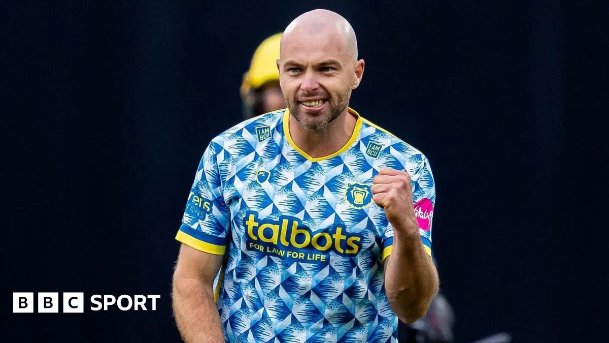 มหากาพย์บทใหม่ของขุนพลลูกหมุน: Jake Lintott จรดปากกาเข้าร่วมทัพ Kent ภายใต้สัญญายืมตัว