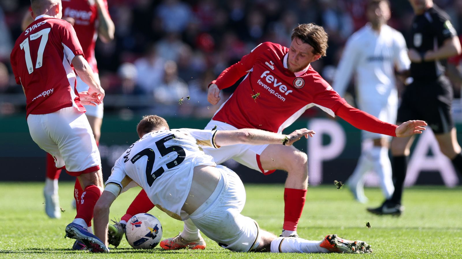 Radek Vitek เหนียวหนึบ! Bristol City เฉือน Sheffield Utd หวุดหวิด