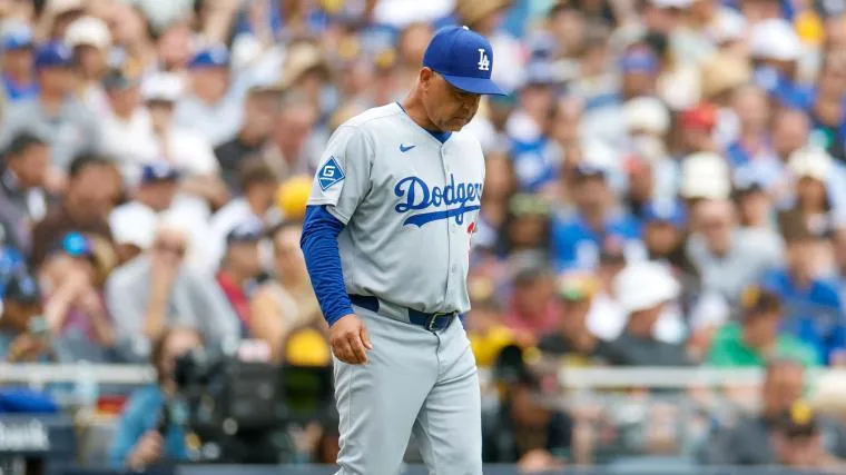 ปุโรหิตแห่งเนินดิน: Dave Roberts กับการพินิจพิเคราะห์ความ 'สม่ำเสมอ' ของ Roki Sasaki ท่ามกลางพายุที่ Coors Field