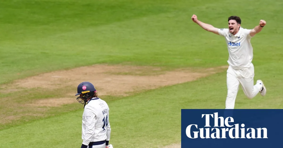 บทวิเคราะห์ County Cricket: เมื่อโครงสร้างผุกร่อน และภัยคุกคามจากเหล่าพยัคฆ์ Bears