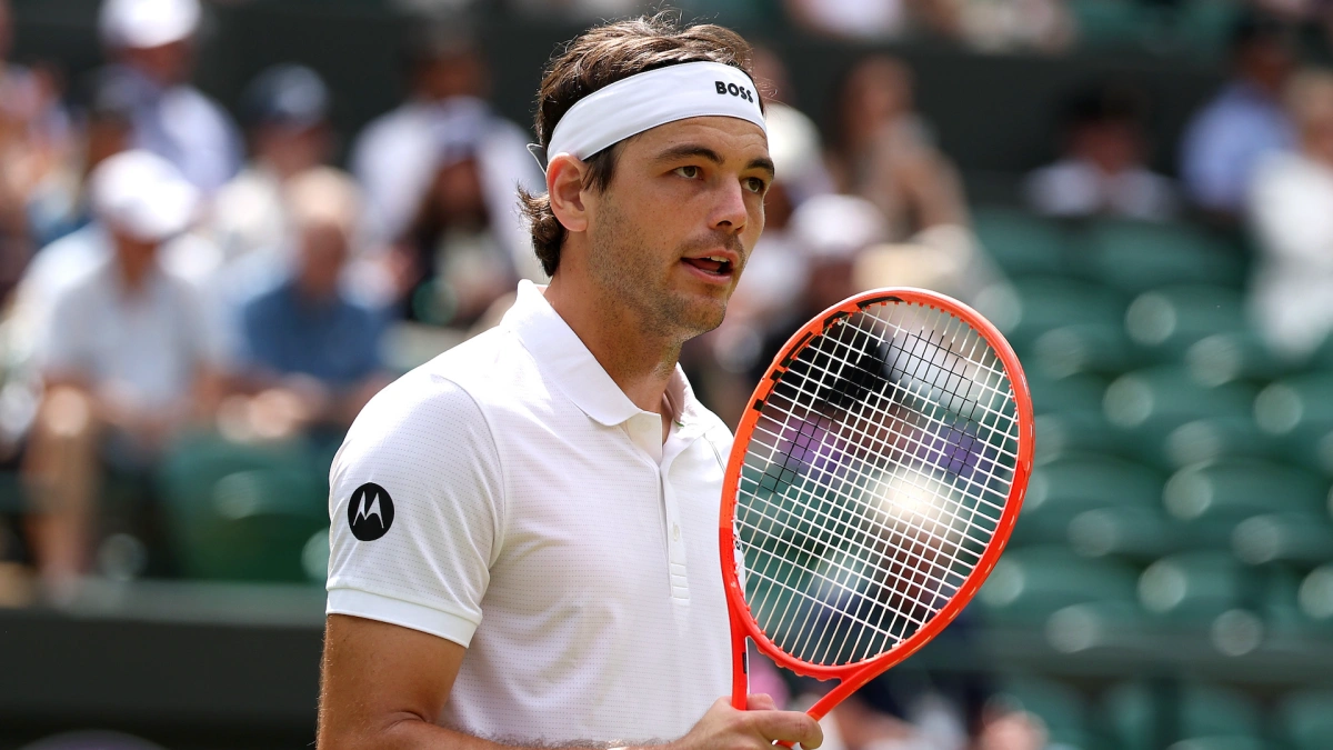 Taylor Fritz ชนะ Alexander Bublik เข้าก่อนรองชนะเลิศวิมเบิลดัน