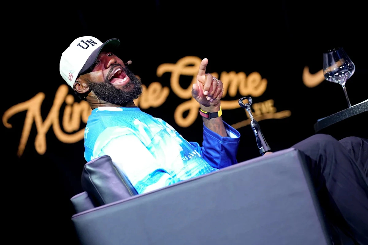 เงาของ King ในมหานคร: LeBron James เตรียมบุก Fanatics Fest NYC ท่ามกลางกลิ่นอายตลาดฟรีเอเยนต์