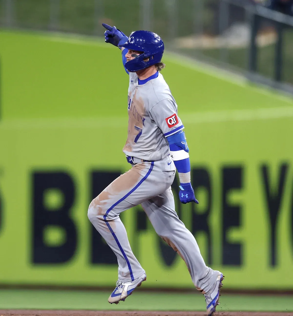 วิเคราะห์งบดุลสนาม: Royals ปะทะ Athletics เกมที่ 29 — เมื่อค่าเสื่อมราคาปะทะความคุ้มทุนทางสถิติ