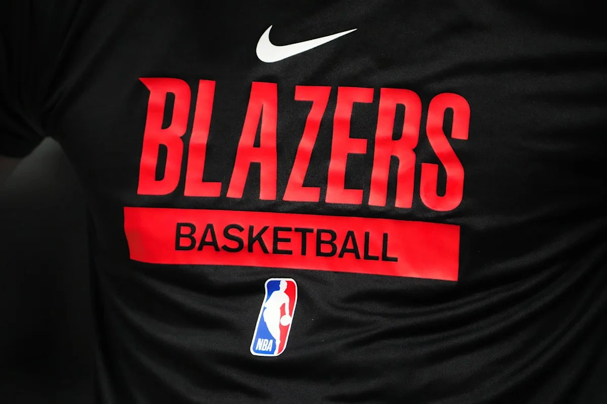 วิเคราะห์ความเสี่ยง: Portland Trail Blazers กับการสรรหาหัวหน้าผู้ฝึกสอนภายใต้งบประมาณจำกัด