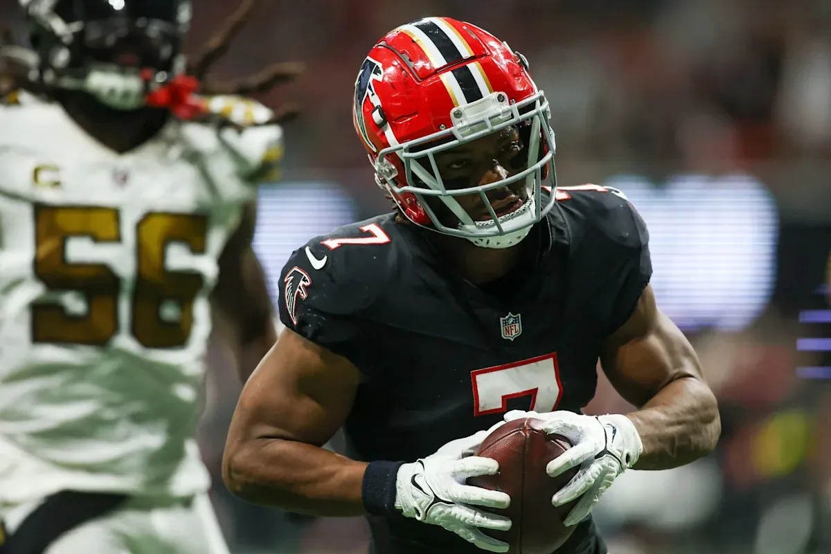 เงาที่ทาบทับ Atlanta Falcons: เมื่ออันดับความแกร่งกลายเป็นรอยด่างพร้อยแห่ง NFC South