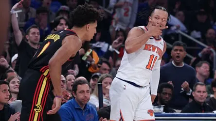 หัวใจที่เต้นระรัวใน Madison Square Garden: Jalen Brunson และ Karl-Anthony Towns ผนึกกำลังพา Knicks ทะยานคว้าชัยเหนือ Hawks