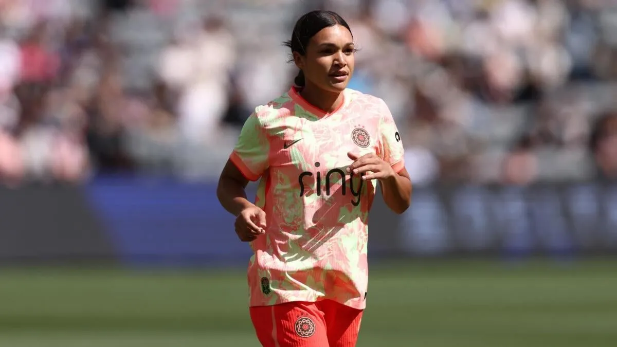นาฏกรรมบนผืนหญ้า: การขุดค้นทางประวัติศาสตร์ผ่าน Best XI ของ NWSL