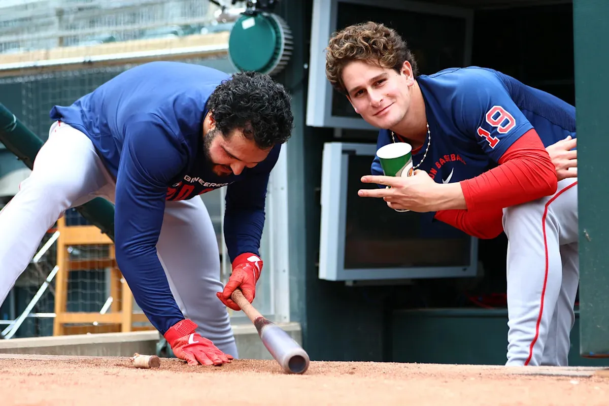 เงาใน Fenway: เมื่อความคาดหวังบดขยี้ Roman Anthony และรอยร้าวที่ Minnesota