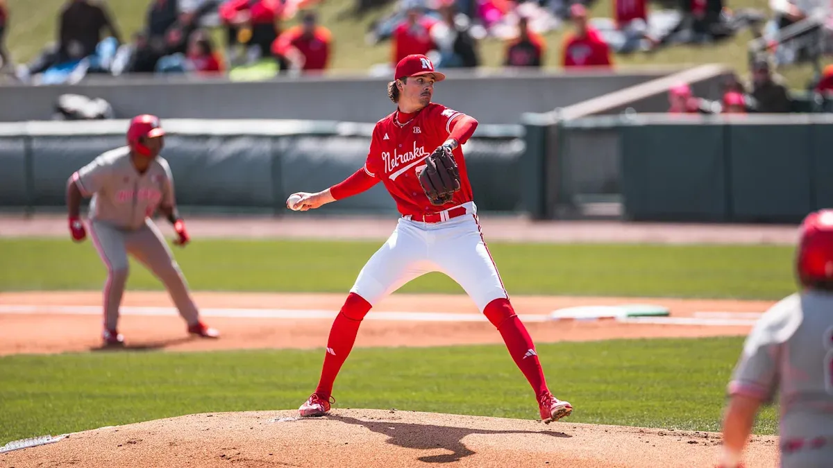 โศกนาฏกรรมแห่งวันศุกร์: เมื่อ Nebraska ปราชัยใต้เงื้อมเงาแห่ง Ohio State ในศึกชิงชัยที่ Columbus