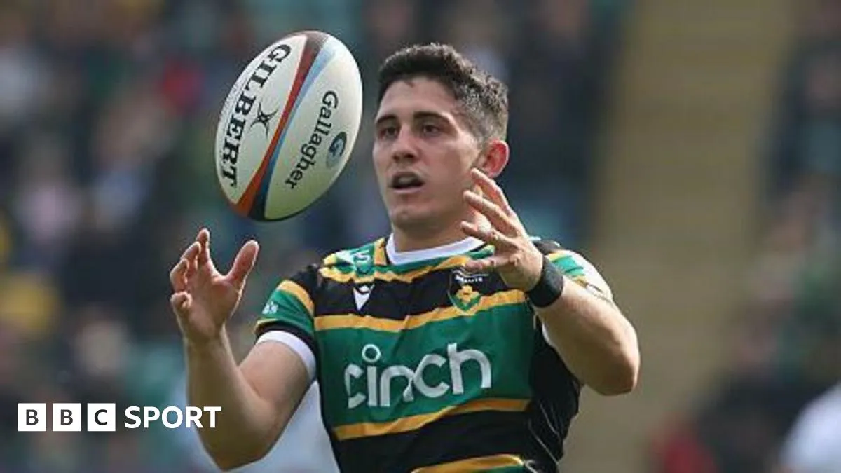 Belleau เสียบแทนเบอร์ 10 ในคืนที่ Saints เตรียมบดขยี้ Castres กลางโคลนตม