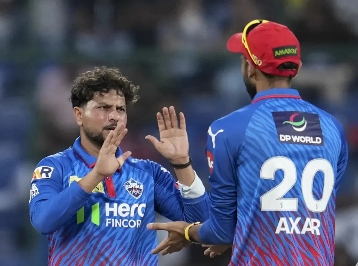 DC ปะทะ KKR: เมื่อสามประสานสปินทีมชาติอินเดีย เผชิญหน้ากับความเสื่อมสลายของโครงสร้างในสมรภูมิ Arun Jaitley Stadium