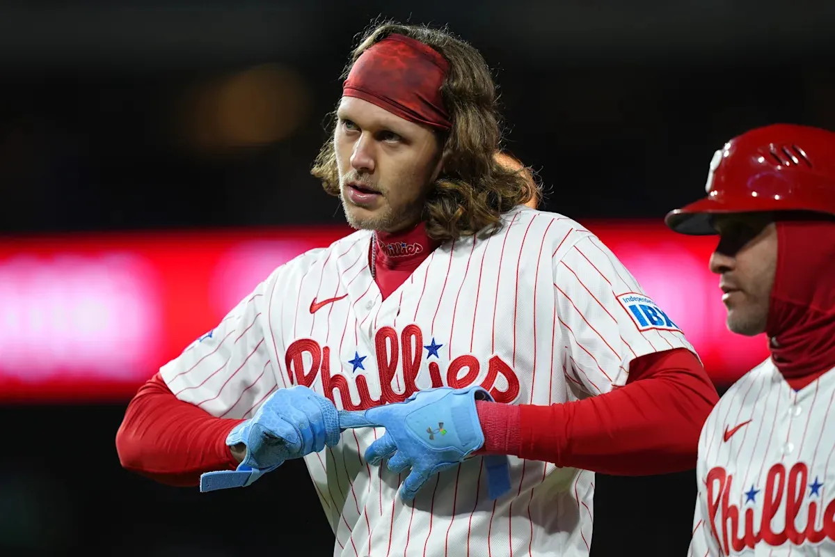 วิเคราะห์งบดุล Philadelphia Phillies: สถานะ Alec Bohm, ความเสี่ยง Adolis Garcia และภาวะเสื่อมราคาของ Mick Abel