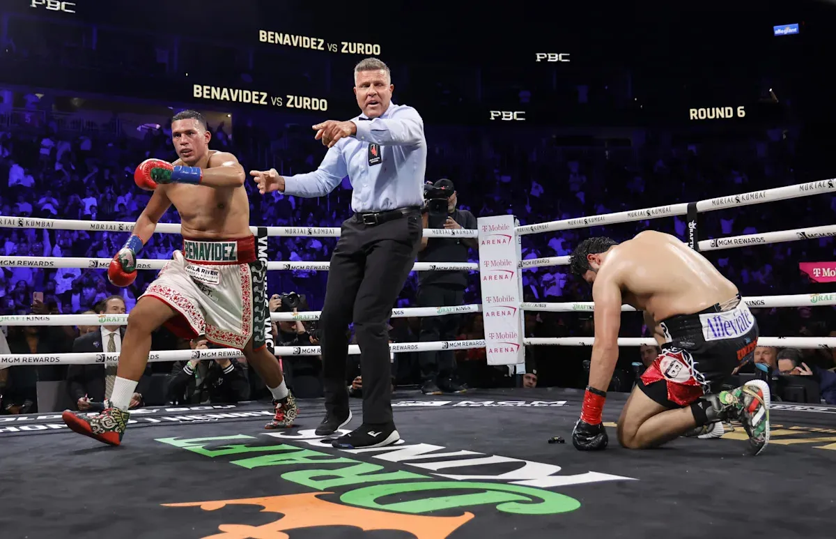 คราบเลือดและหยาดเหงื่อ: Benavidez บดขยี้ Zurdo เถลิงบัลลังก์ Cruiserweight