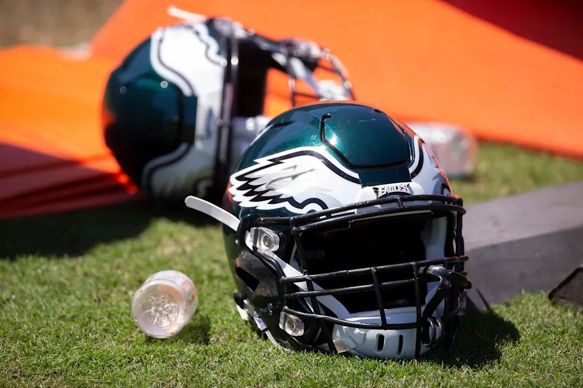 เดิมพันอันตรายของ Philadelphia Eagles: เมื่อ Uar Bernard กลายเป็นปริศนาที่โลกต้องแก้