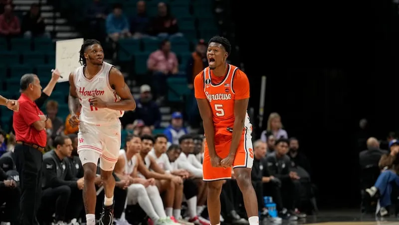 ‘ที่นี่คือที่ที่ผมอยากอยู่:’ Tyler Betsey เปิดใจเบื้องหลังการทิ้ง Syracuse สู่ชายคา BYU