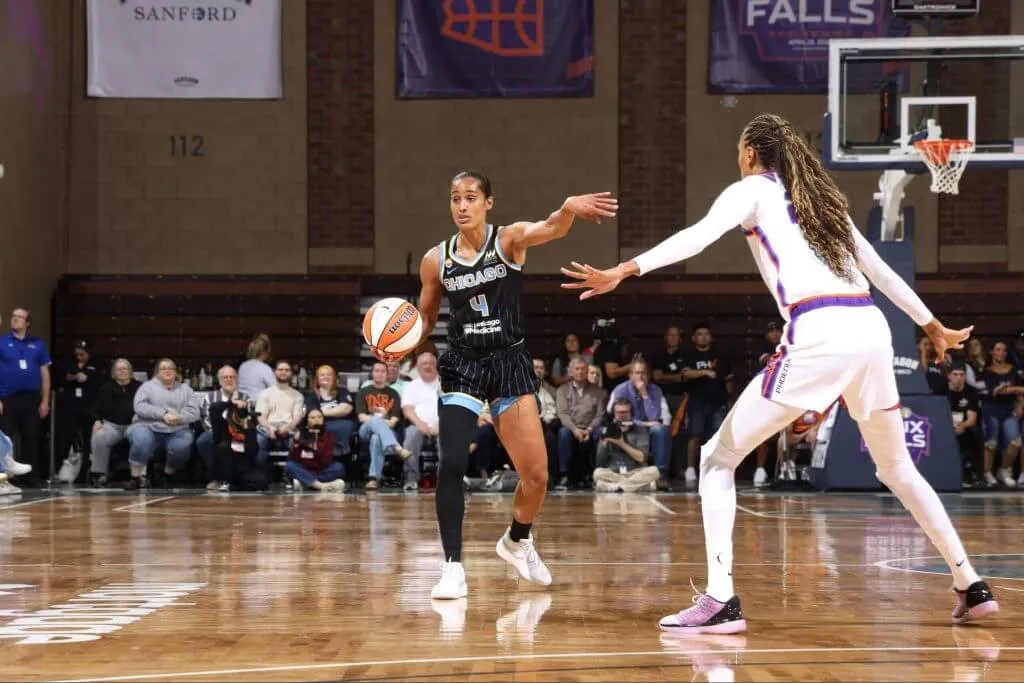 เมื่อ Angel Reese หวนคืนถิ่นลมแรงในคราบ Dream: ภารกิจล้างกระดานและภาพจำใหม่ของ Chicago Sky