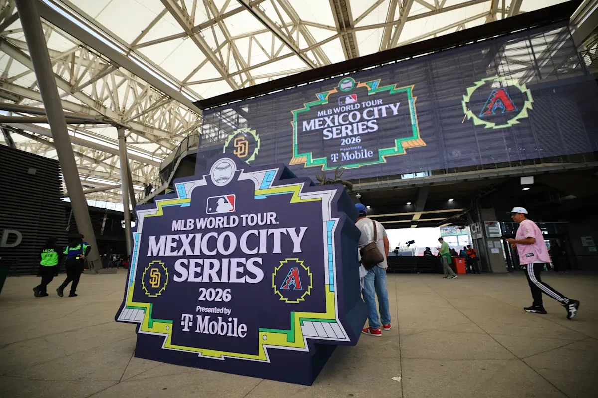 บันทึกเกมที่ 26: เลือดและหยาดเหงื่อที่ Mexico City เมื่อ San Diego Padres ปะทะ Arizona Diamondbacks