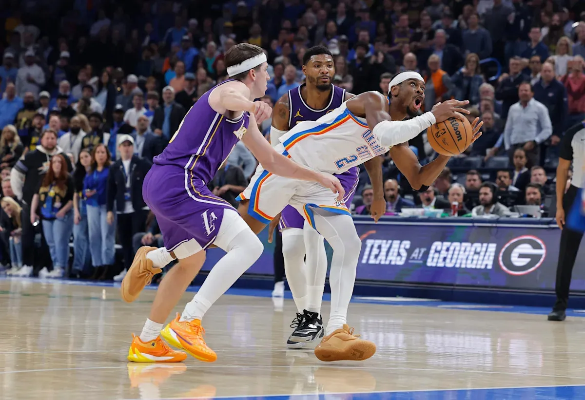 เมื่อเสียงนกหวีดกลายเป็นบทเพลงแห่งความขัดแย้ง: Austin Reaves กับการกางปีกป้อง Shai Gilgeous-Alexander