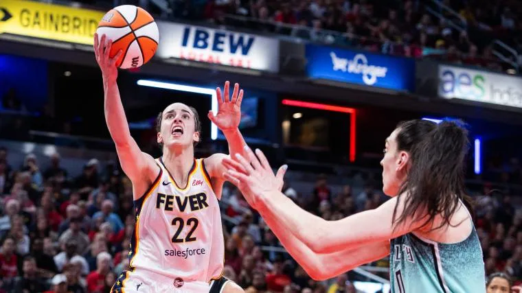 เงาใน Barclays Center: ช่องทางรับชม Liberty ปะทะ Fever เมื่อ Caitlin Clark กลับมาทวงคืนแสงไฟ