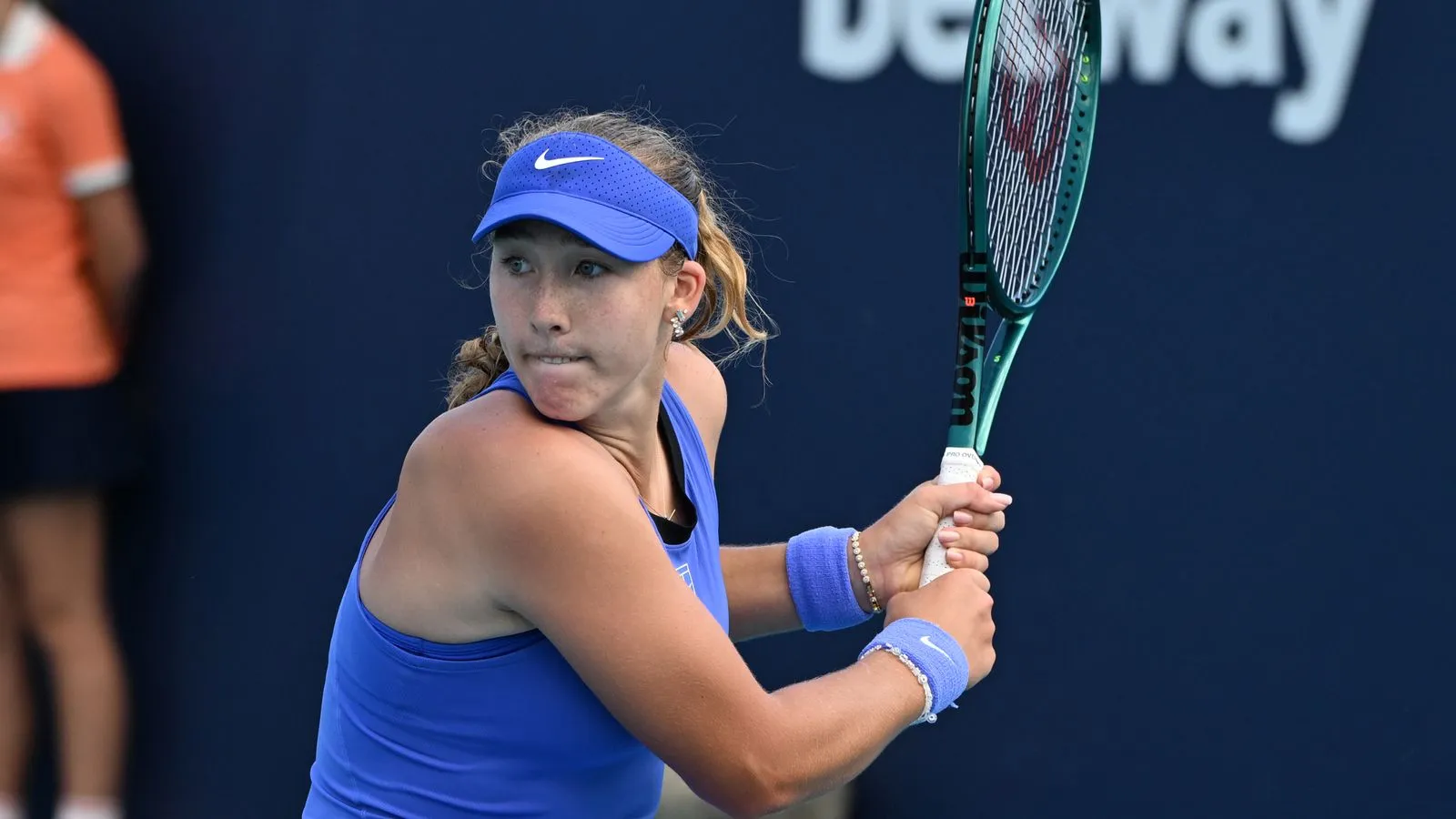 Andreeva ปะทะ Potapova: การวิเคราะห์ความล้มเหลวของระบบป้องกันในรอบรองชนะเลิศ Upper Austria Ladies Linz