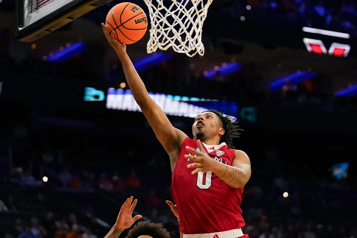 จากรอยเท้าที่ Taft สู่สังเวียน Big Ten: Eian Elmer กับก้าวย่างครั้งใหม่ในสีเสื้อ Wisconsin