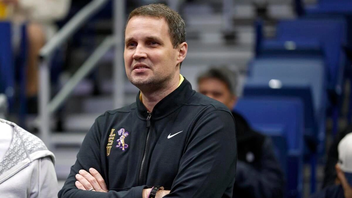 เดิมพันสีเลือดที่ Baton Rouge: ทำไมดีล 5 ล้านเหรียญของ Yam Madar ถึงเป็นสัญญาณอันตรายสำหรับ LSU