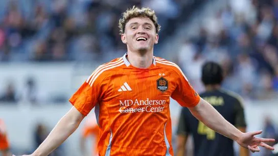 ความล้มเหลวเชิงกลศาสตร์: Houston Dynamo FC บดขยี้ LAFC 4-1 ณ BMO Stadium