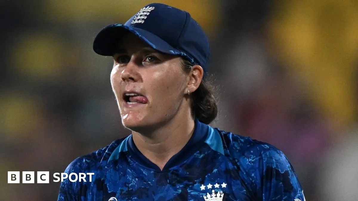 กัปตันต้องพัก! Nat Sciver-Brunt เดี้ยงอดบู๊ New Zealand เซ่นสังเวยน่องเหล็กก่อนลุย T20 World Cup