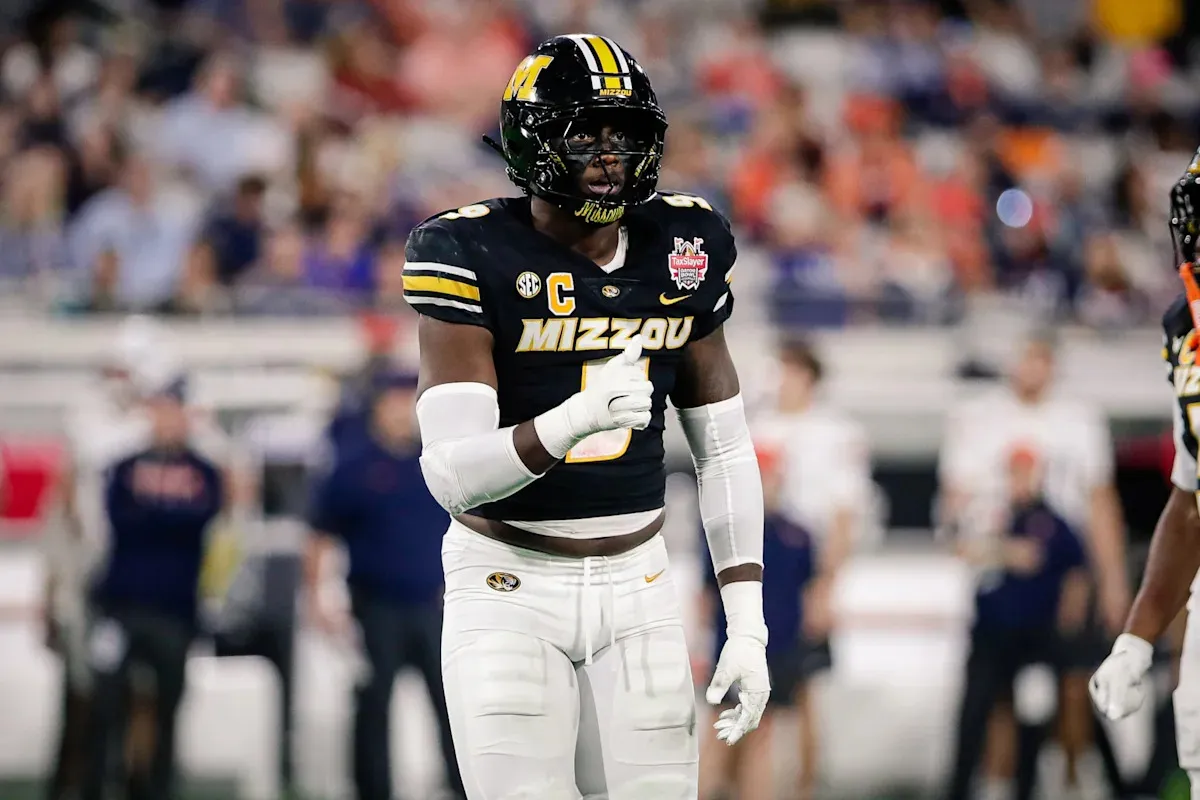 สถาปัตยกรรมแห่งอนาคต: Miami Dolphins กับการวางรากฐานโครงสร้างทีมในวันที่สองของ NFL Draft