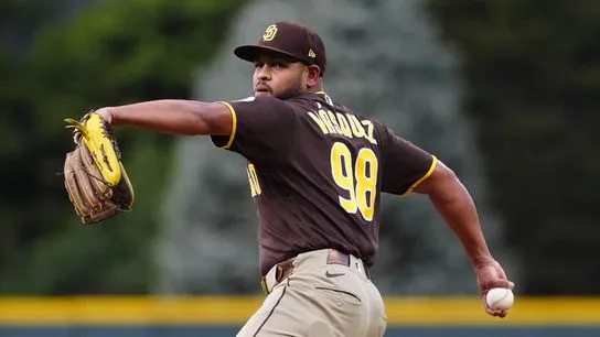 ปาฏิหาริย์แห่งขุนเขา: Randy Vásquez ร่ายมนตร์สะกดวิญญาณเหนือ Coors Field