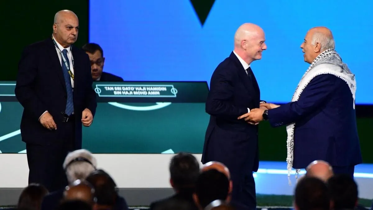 ละครฉากเศร้าที่ Vancouver: เมื่อ Gianni Infantino พยายามจัดวางสันติภาพท่ามกลางกลิ่นอายของความขัดแย้ง