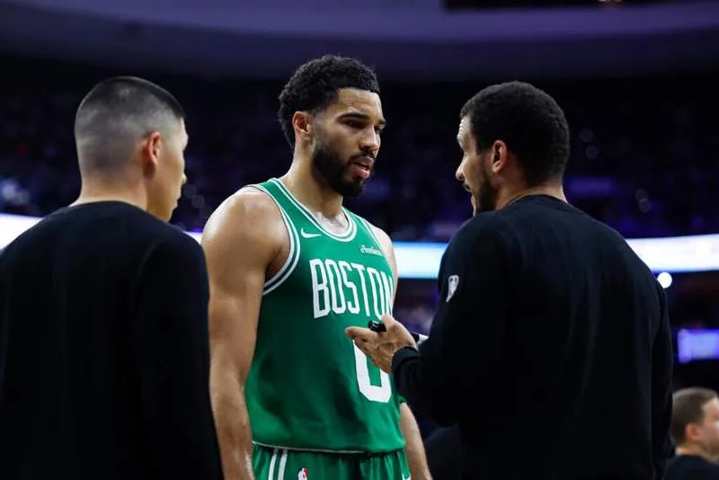 วิเคราะห์ความเสี่ยงทางกายภาพ: Jayson Tatum กับภาวะความตึงของกล้ามเนื้อก่อนศึก Game 7 ของ Celtics