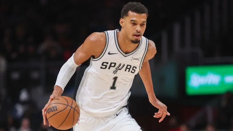 ล่าเงาบนพื้นปาร์เกต์: Spurs ปะทะ Timberwolves สมรภูมิชิงพื้นที่รอบชิงตะวันตกเริ่มขึ้นแล้ว