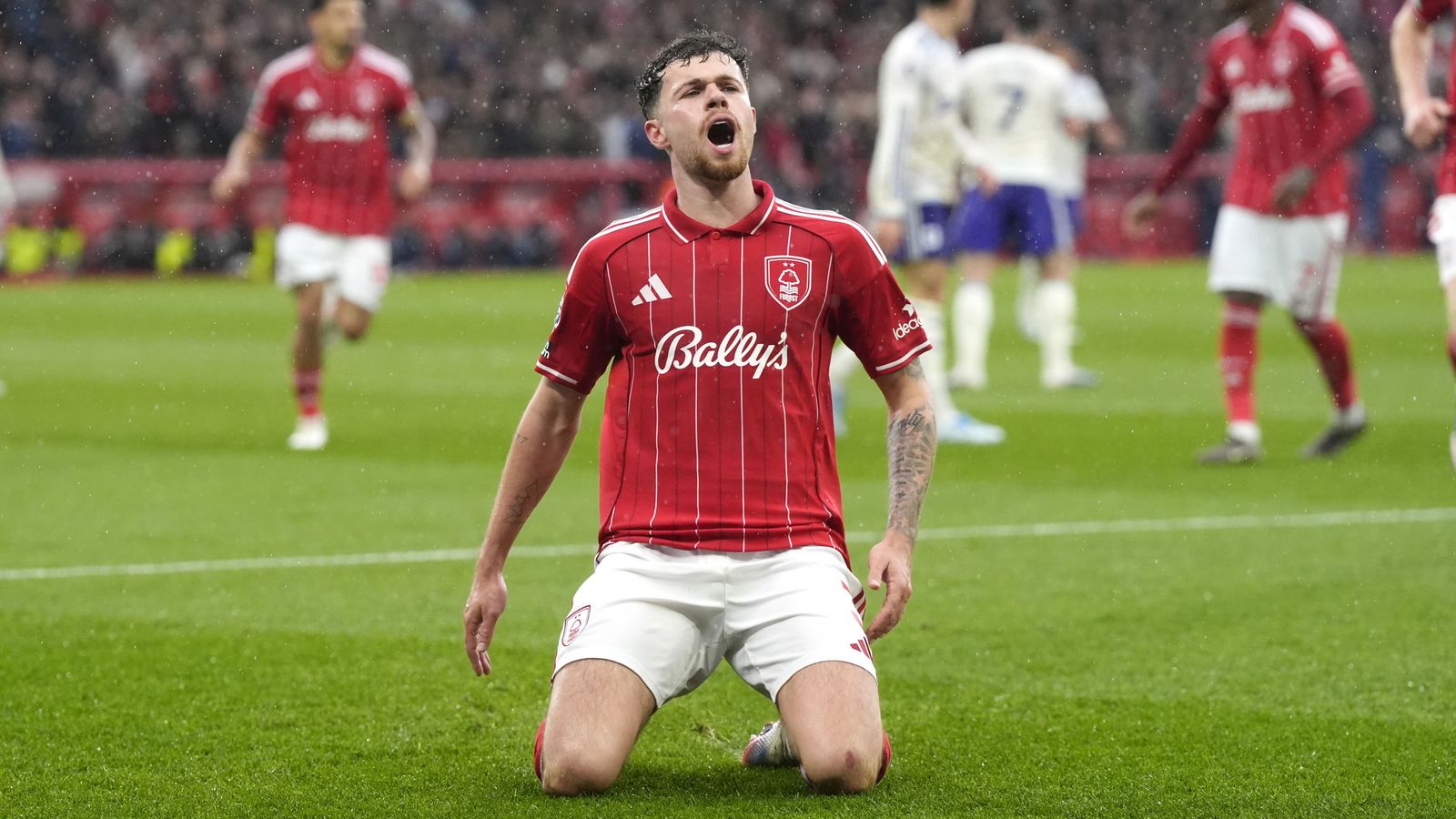 Nottingham Forest ยัน Aston Villa จบเจ๊า! ใครว่าบอลไม่ตลก