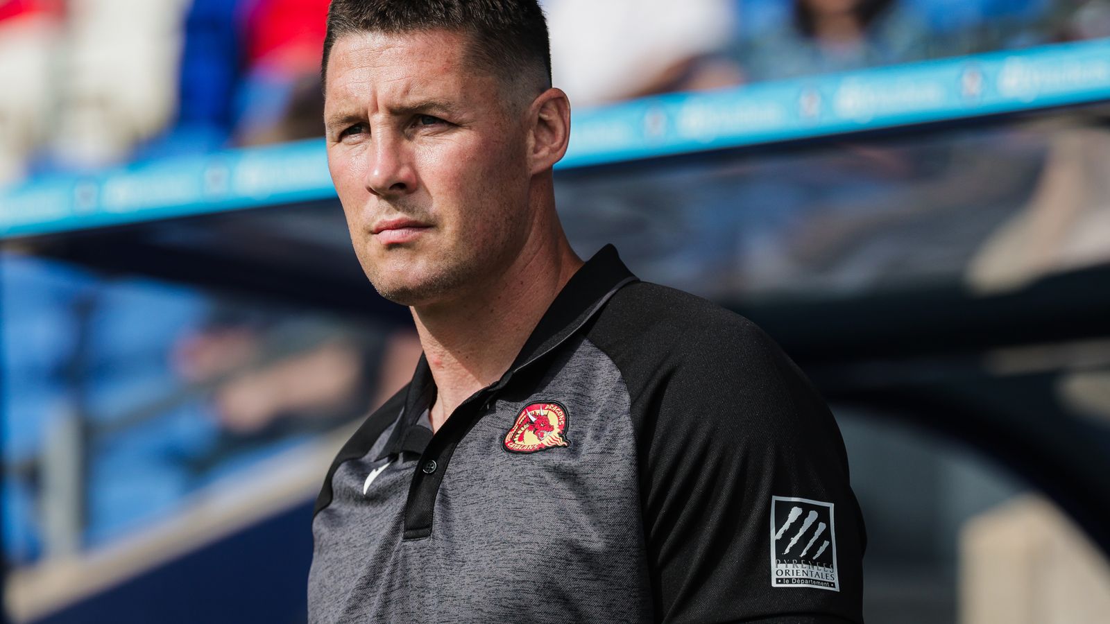Joel Tomkins ลา Catalans Dragons! เหตุผลส่วนตัว?