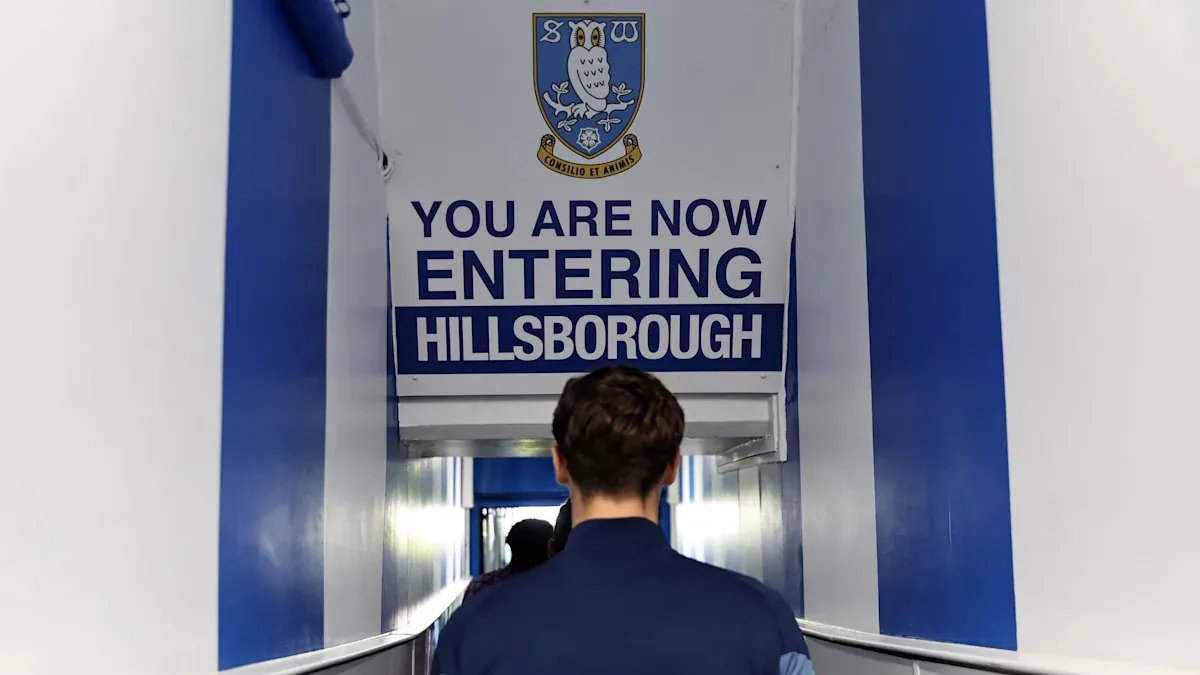 ฟ้าหลังฝนของ 'นกเค้าแมว': เมื่อ Sheffield Wednesday กลับมามีอนาคต (และลมหายใจ) อีกครั้ง