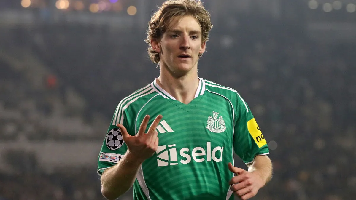 ฝันสลายที่โรงละคร? Anthony Gordon เผยชื่อสโมสรในฝัน หลังมีข่าว Man United ตามจีบตาเป็นมัน
