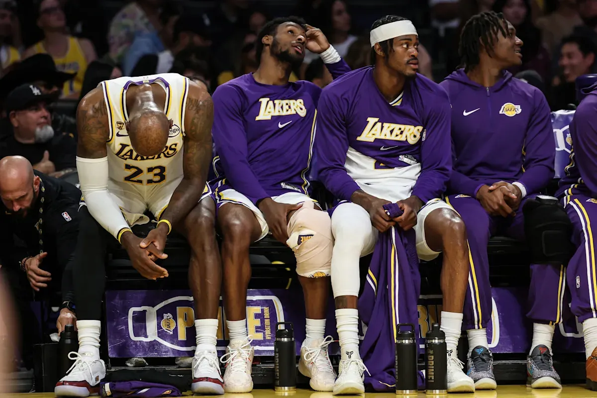 NBA Playoffs 2026: เมื่อยักษ์หลับ Lakers ต้องหาทางโค่นบัลลังก์ Rockets ในสงครามที่ไม่มีคำว่าปรานี